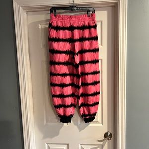 Tie dye pink sweats nwt